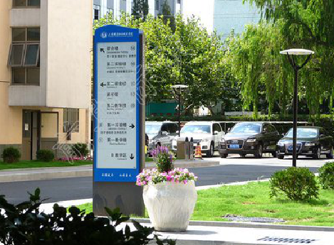 湘阴哪些因素影响宣传栏的制作？